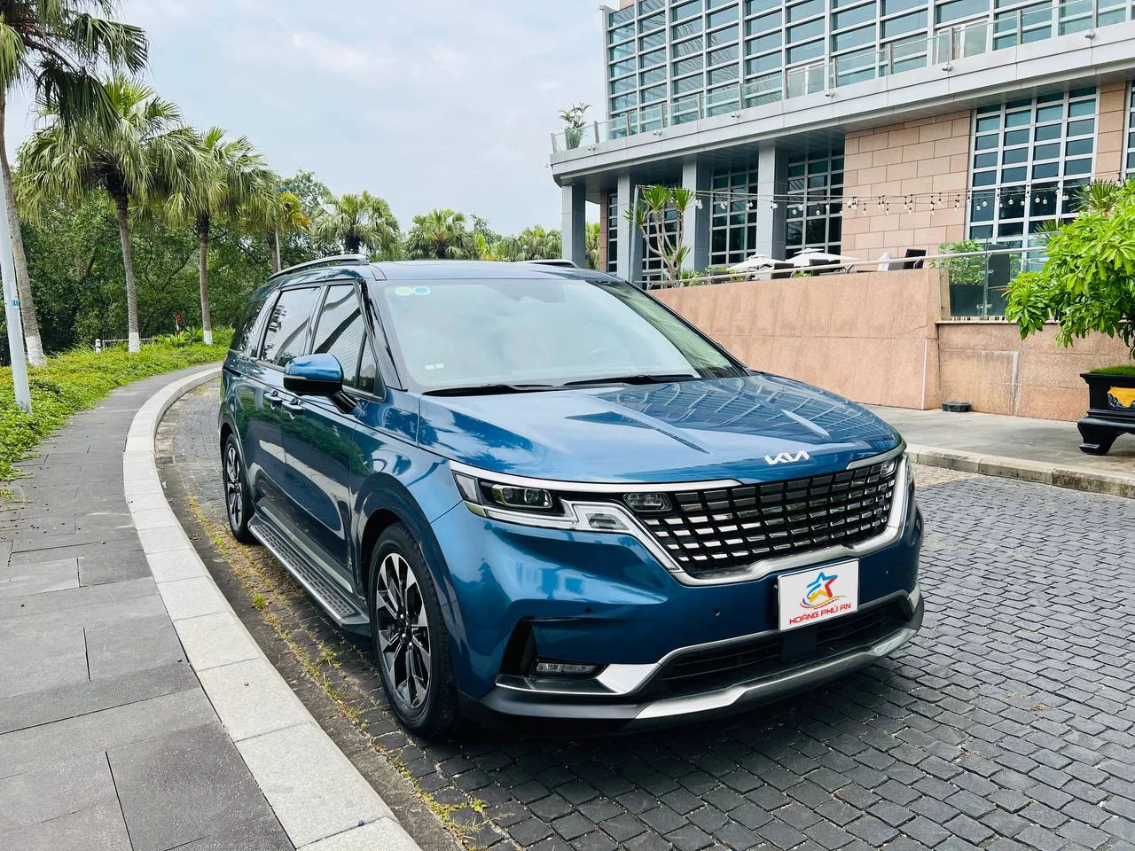 thuê xe Kia Carnival Đà Nẵng