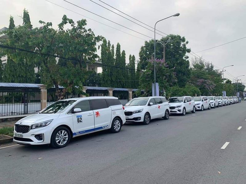 thuê xe Kia Carnival Đà Nẵng