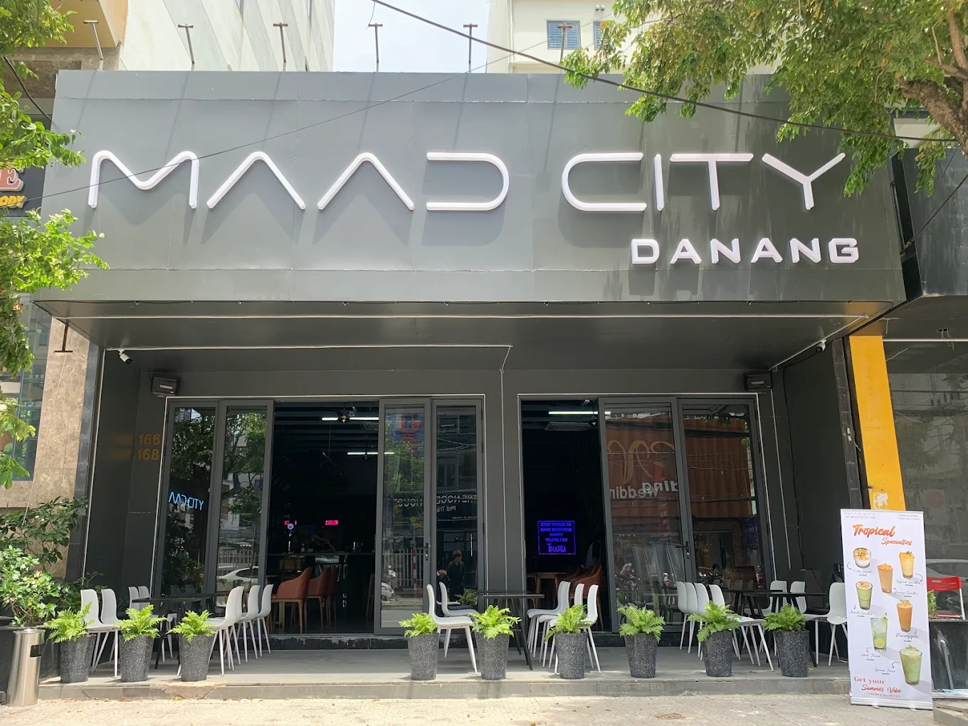 MAAD CITY