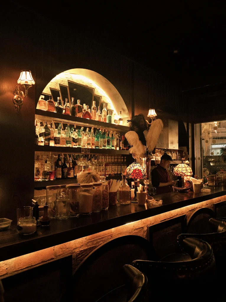 The 1920's Lounge